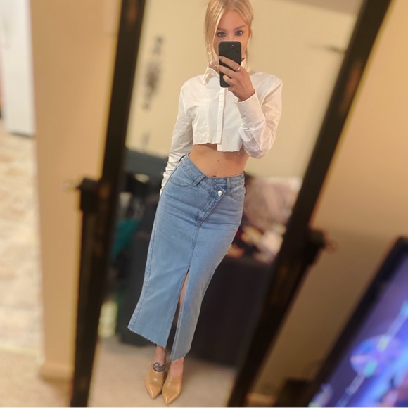 Meet your Posher, Deanna - Picture 2 of 3